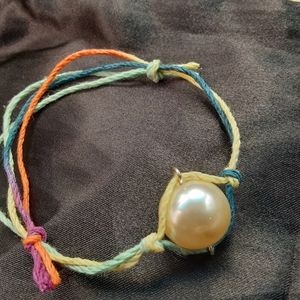 Lovelay pearl hemp bracelet